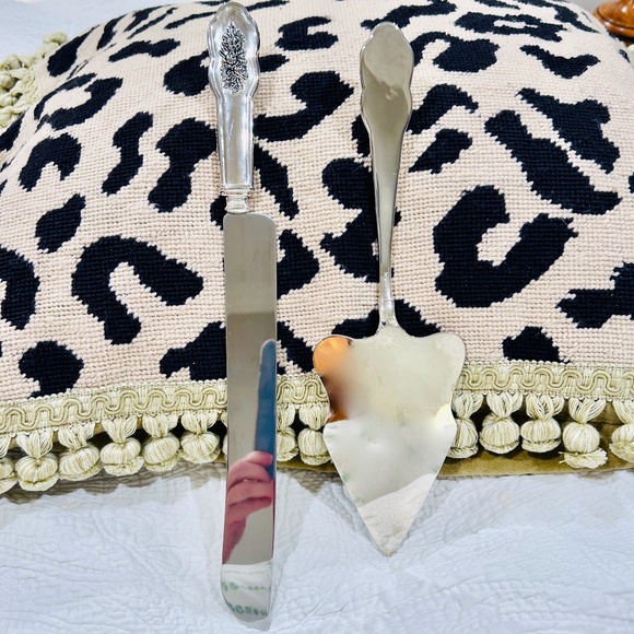 M8-Royal Doulton Old Country Rose Silver Plate Cake Serving Set - Picture 4 of 6